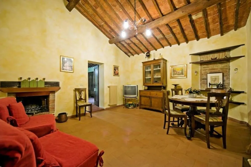 Agriturismo Podere Fucile-1