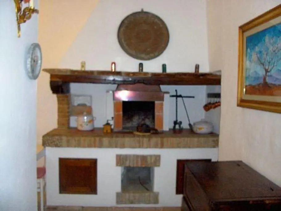 Agriturismo Podere Fucile-1